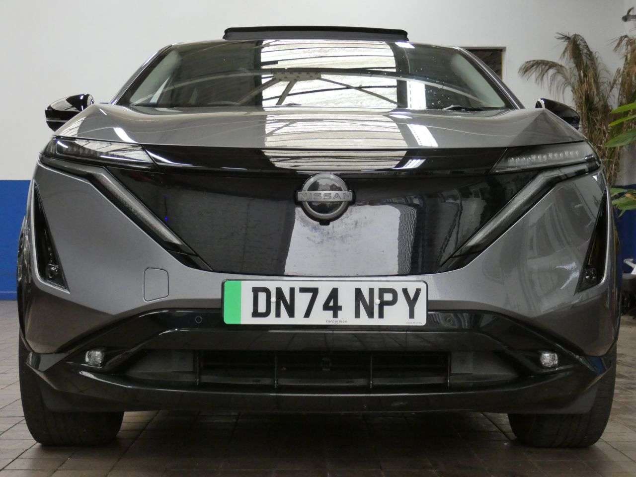 A 2024 NISSAN ARIYA 87kWh Advance SUV 5dr Electric Auto e-4ORCE 22kW Charger (306 ps) GENUINE L A 2024 NISSAN ARIYA 87kWh Advance SUV 5dr Electric Auto e-4ORCE 22kW Charger (306 ps) GENUINE L
