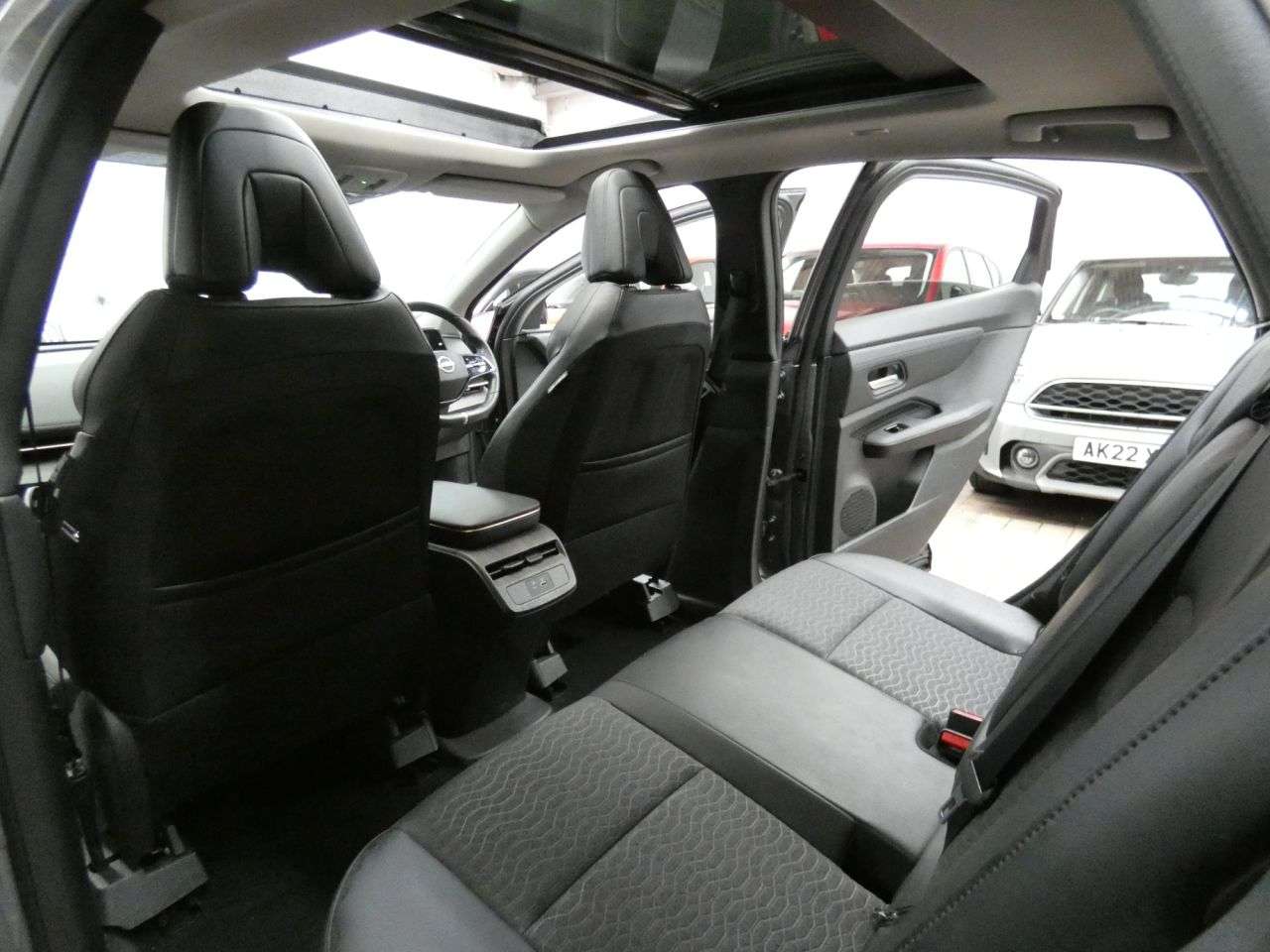 2024 NISSAN ARIYA 2024 NISSAN ARIYA