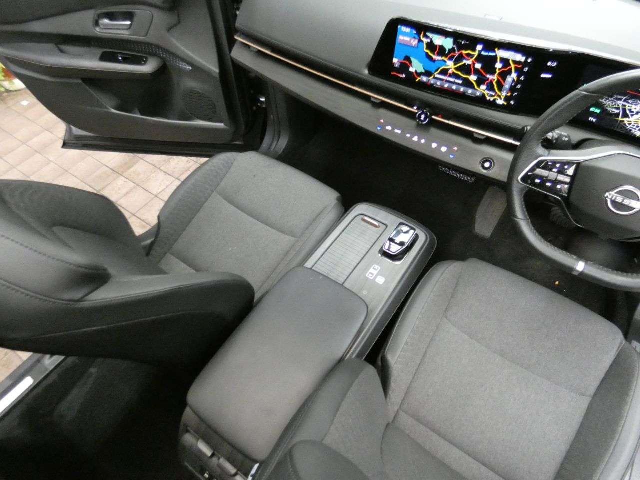2024 NISSAN ARIYA 2024 NISSAN ARIYA