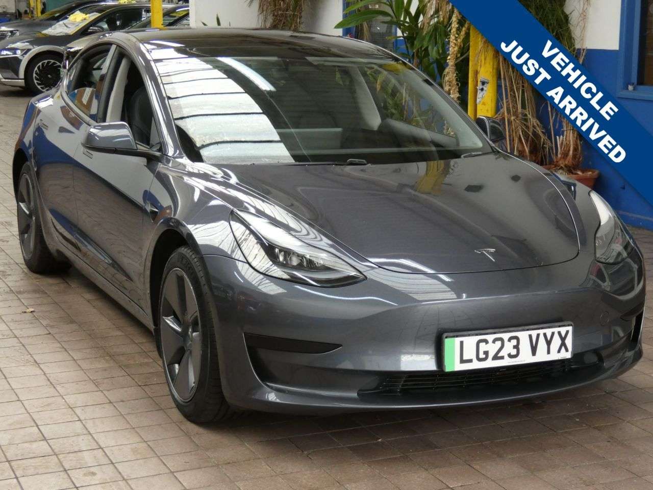 A 2023 TESLA MODEL 3 Saloon 4dr Electric Auto RWD (241 bhp) GENUINE LOW MILES 1 OWNER WARRANTY A 2023 TESLA MODEL 3 Saloon 4dr Electric Auto RWD (241 bhp) GENUINE LOW MILES 1 OWNER WARRANTY