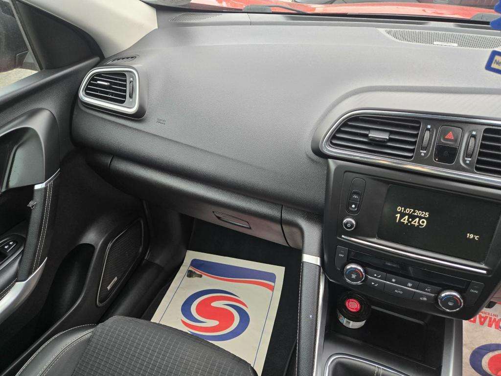 2016 RENAULT KADJAR 2016 RENAULT KADJAR