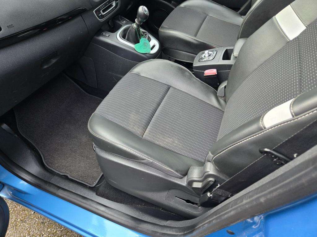 2014 RENAULT SCENIC 2014 RENAULT SCENIC