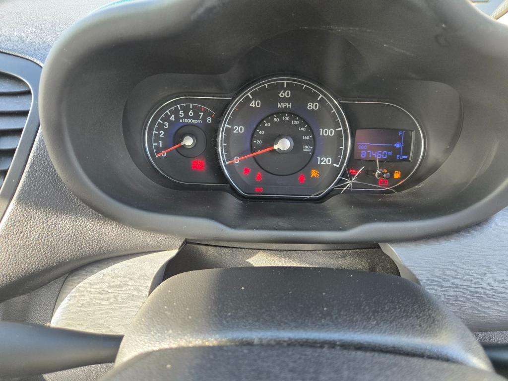 2013 HYUNDAI I10 2013 HYUNDAI I10