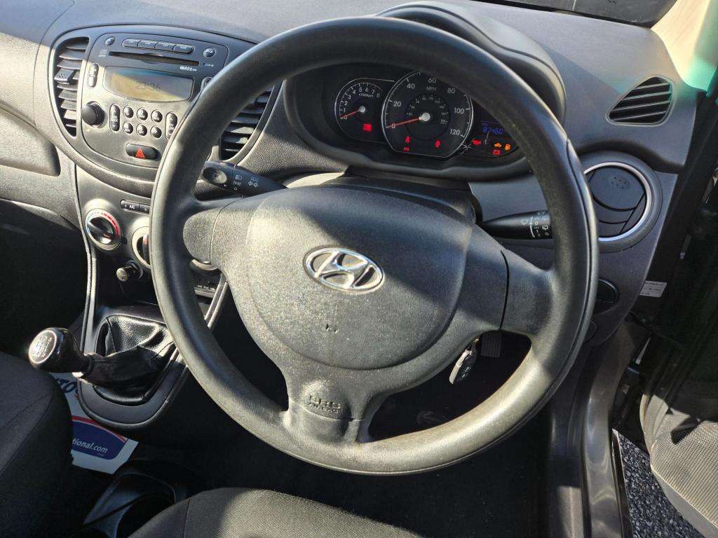 2013 HYUNDAI I10 2013 HYUNDAI I10