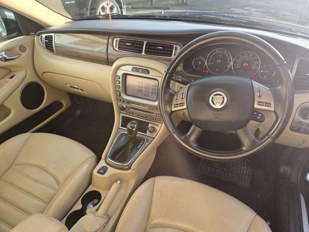 2009 JAGUAR X-TYPE 2009 JAGUAR X-TYPE