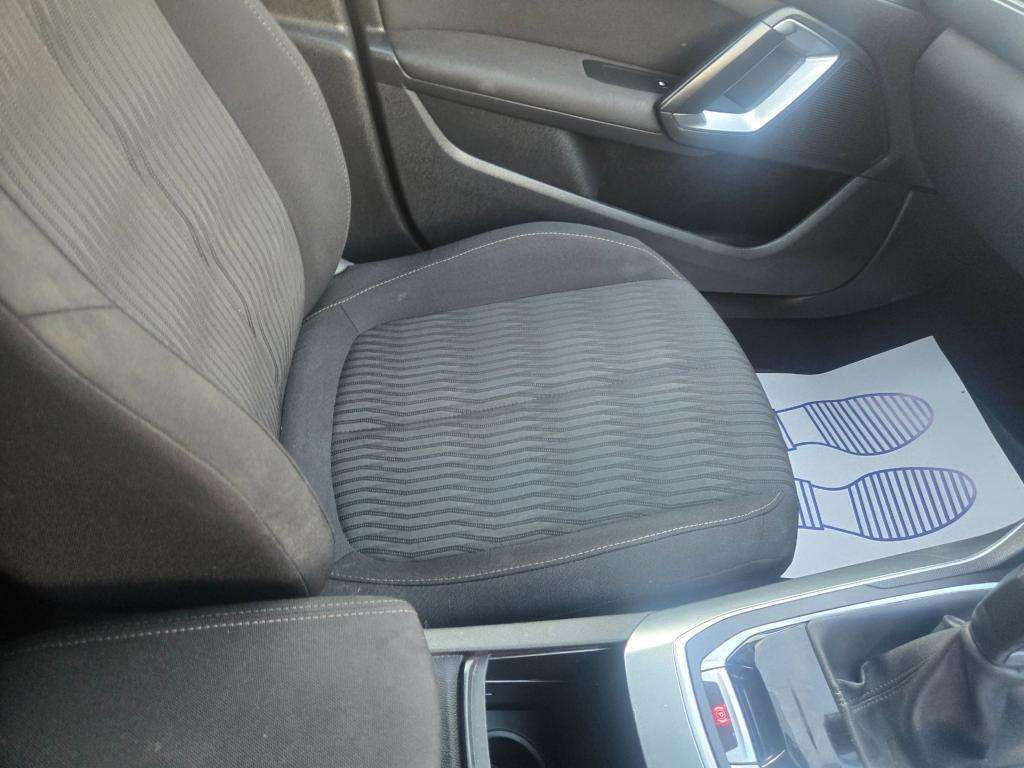 2015 PEUGEOT 308 2015 PEUGEOT 308