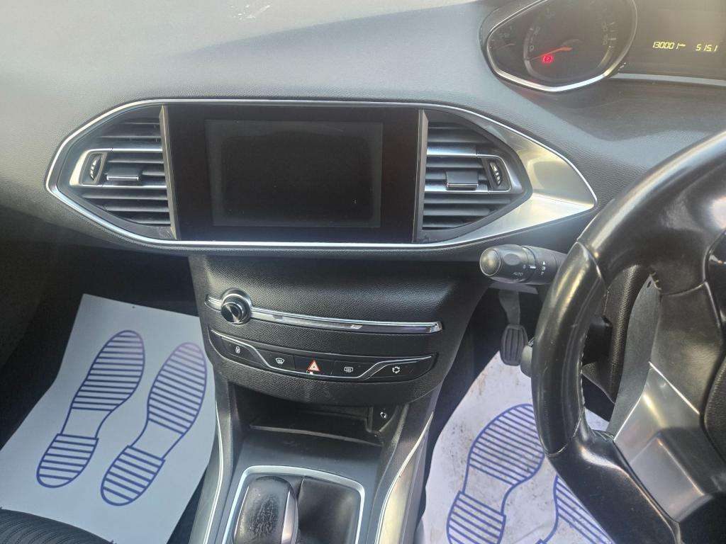 2015 PEUGEOT 308 2015 PEUGEOT 308