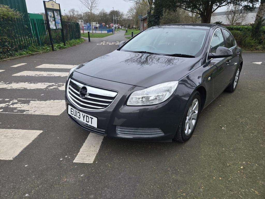 A 2013 VAUXHALL INSIGNIA Tech Line Cdti Ecoflex S/s A 2013 VAUXHALL INSIGNIA Tech Line Cdti Ecoflex S/s