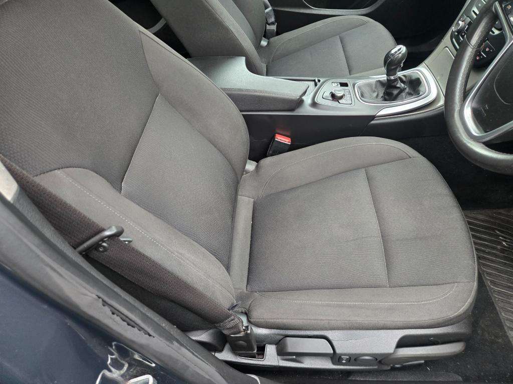 2013 VAUXHALL INSIGNIA 2013 VAUXHALL INSIGNIA
