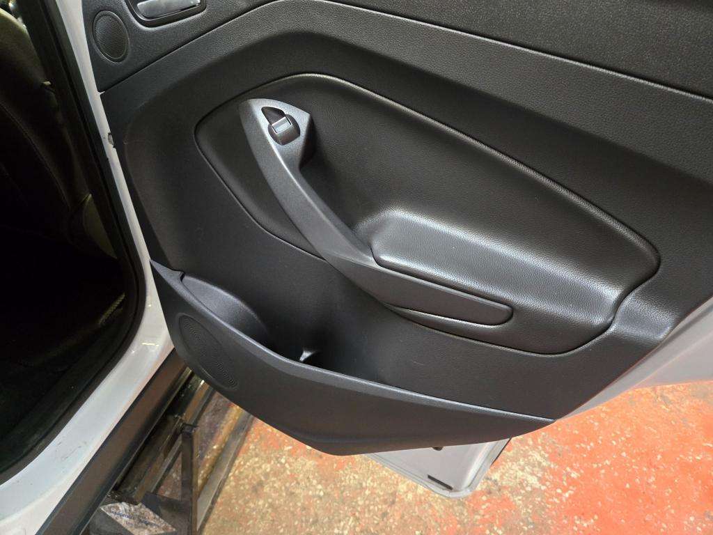 2015 FORD KUGA 2015 FORD KUGA