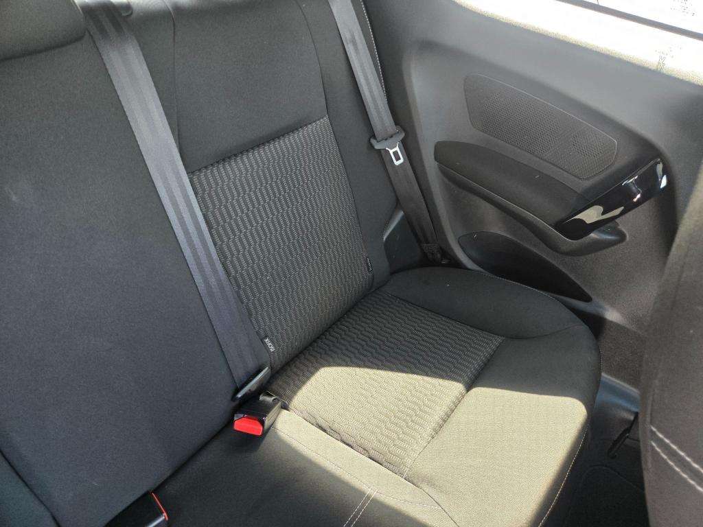 2017 PEUGEOT 208 2017 PEUGEOT 208