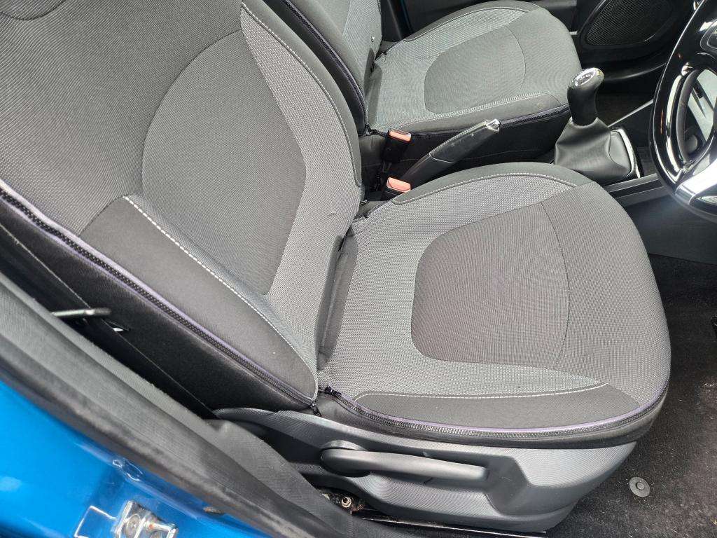 2015 RENAULT CAPTUR 2015 RENAULT CAPTUR