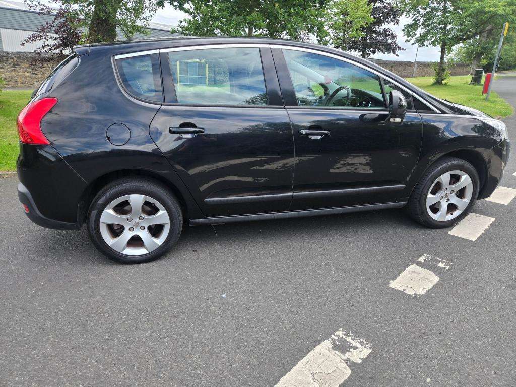 2011 PEUGEOT 3008 2011 PEUGEOT 3008
