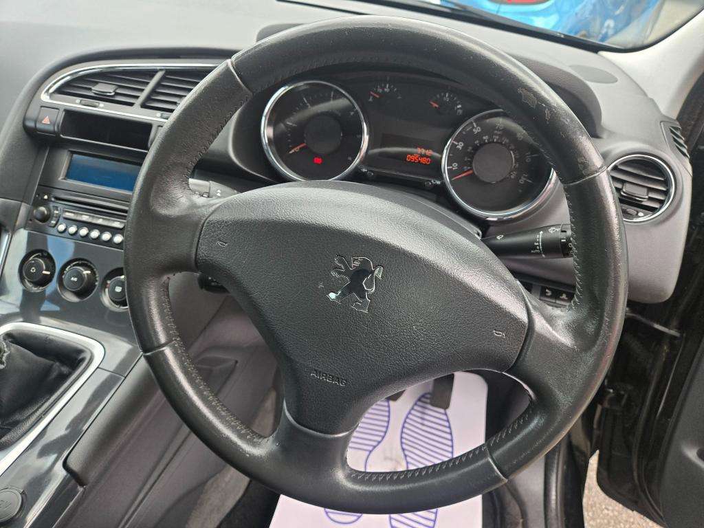 2011 PEUGEOT 3008 2011 PEUGEOT 3008