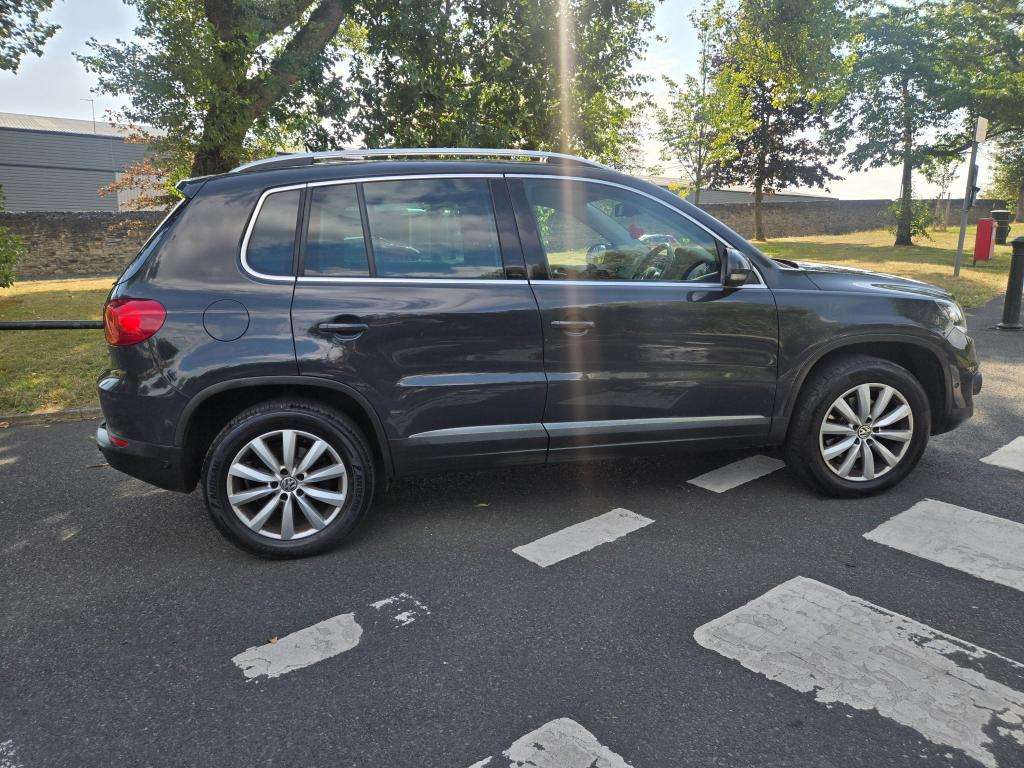 2015 VOLKSWAGEN TIGUAN 2015 VOLKSWAGEN TIGUAN