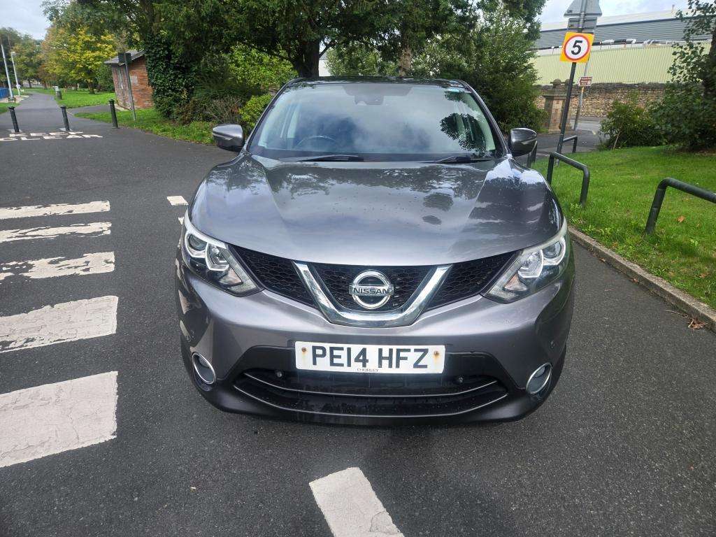 A 2014 NISSAN QASHQAI Acenta Premium Dig-t A 2014 NISSAN QASHQAI Acenta Premium Dig-t