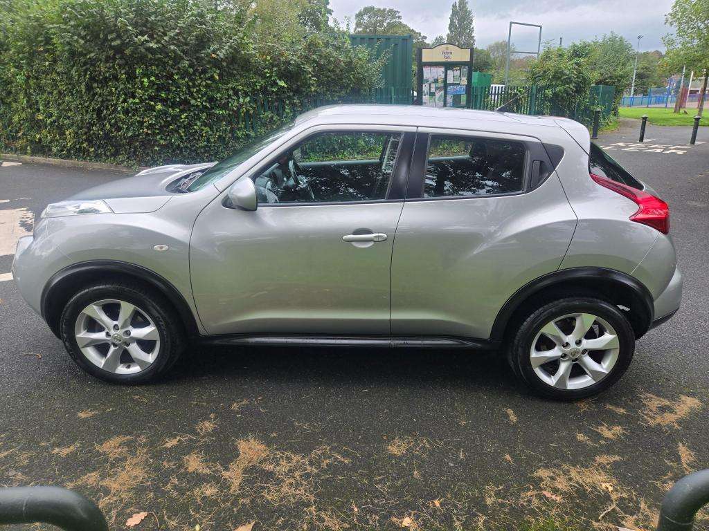 A 2011 NISSAN JUKE Acenta A 2011 NISSAN JUKE Acenta