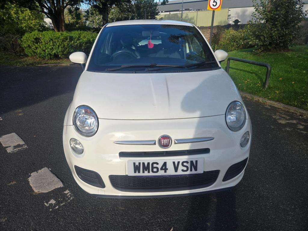 A 2014 FIAT 500 S A 2014 FIAT 500 S