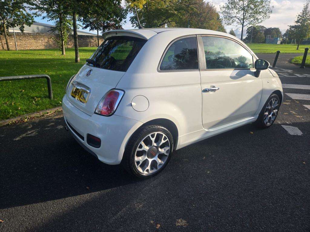2014 FIAT 500 2014 FIAT 500