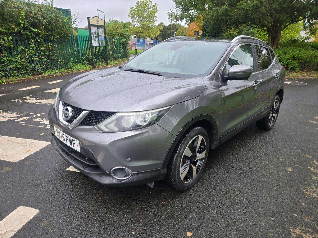A 2015 NISSAN QASHQAI N-tec+ Dci A 2015 NISSAN QASHQAI N-tec+ Dci