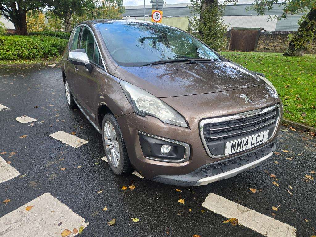 A 2014 PEUGEOT 3008 Active Hdi A 2014 PEUGEOT 3008 Active Hdi