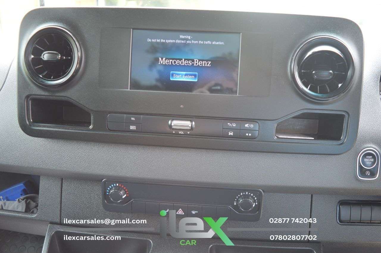 null MERCEDES-BENZ SPRINTER null MERCEDES-BENZ SPRINTER