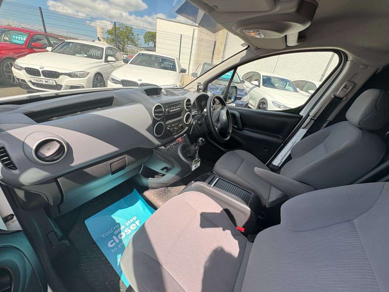 2015 PEUGEOT PARTNER 2015 PEUGEOT PARTNER