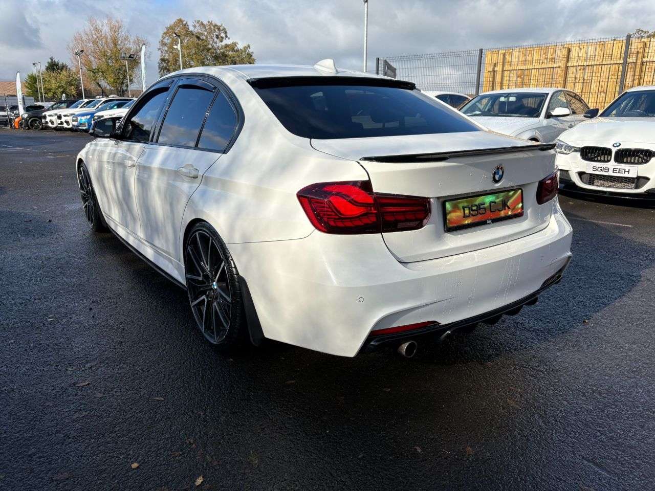 null BMW 3 SERIES null BMW 3 SERIES