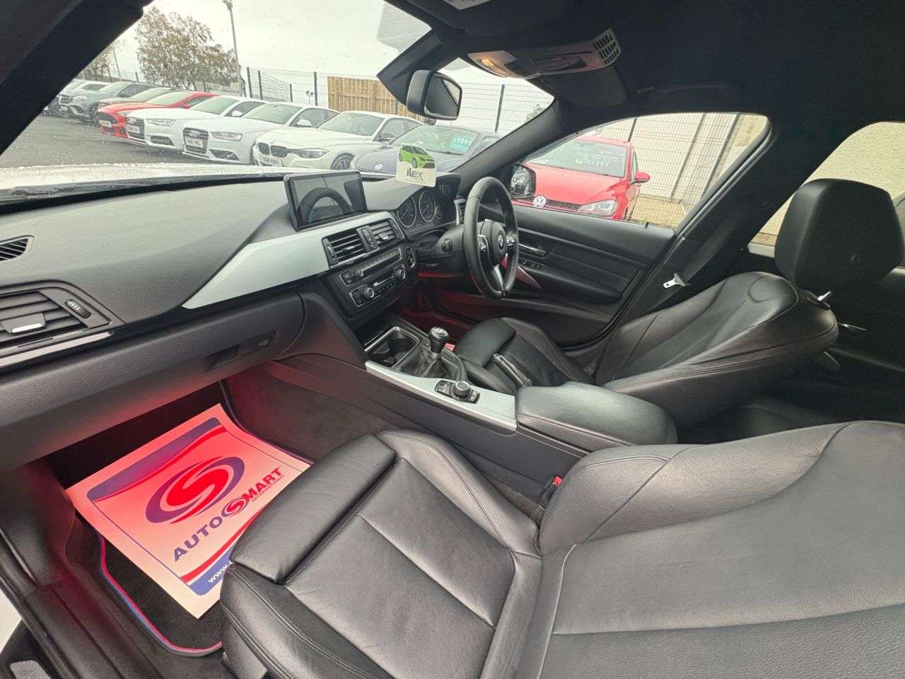 null BMW 3 SERIES null BMW 3 SERIES