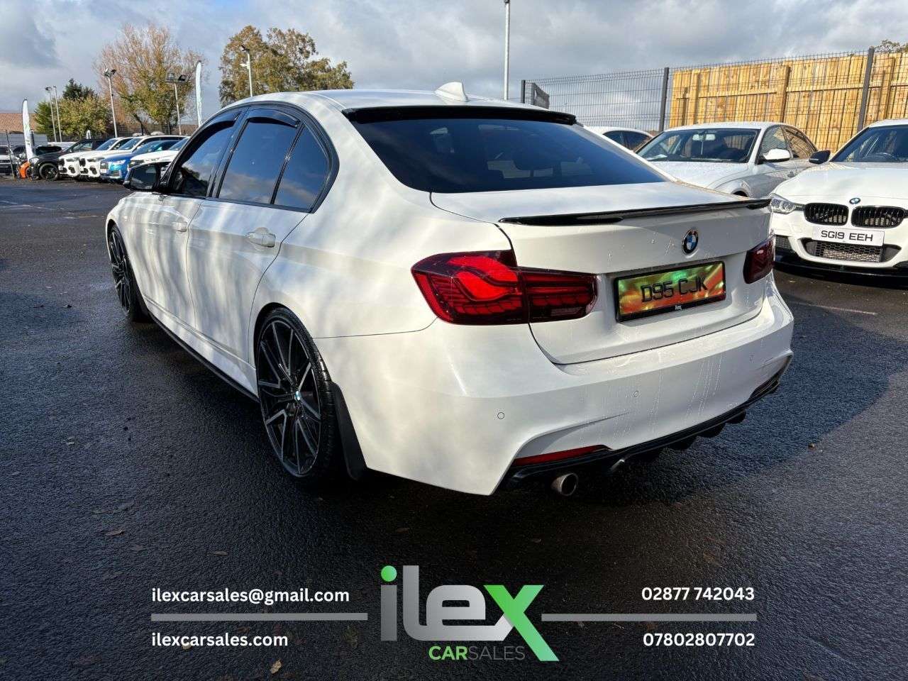 null BMW 3 SERIES null BMW 3 SERIES