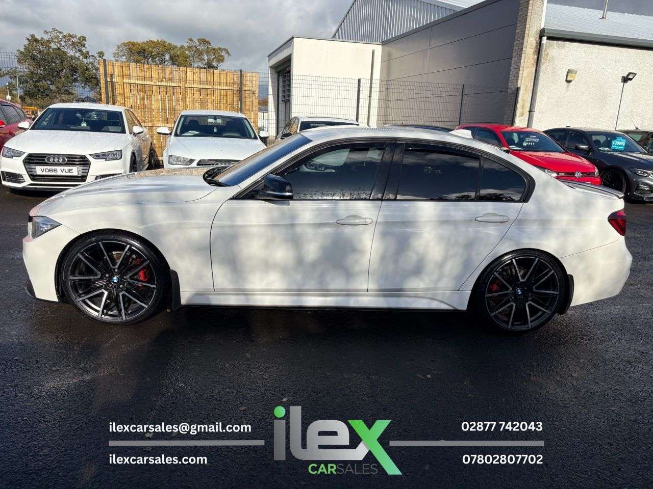 null BMW 3 SERIES null BMW 3 SERIES