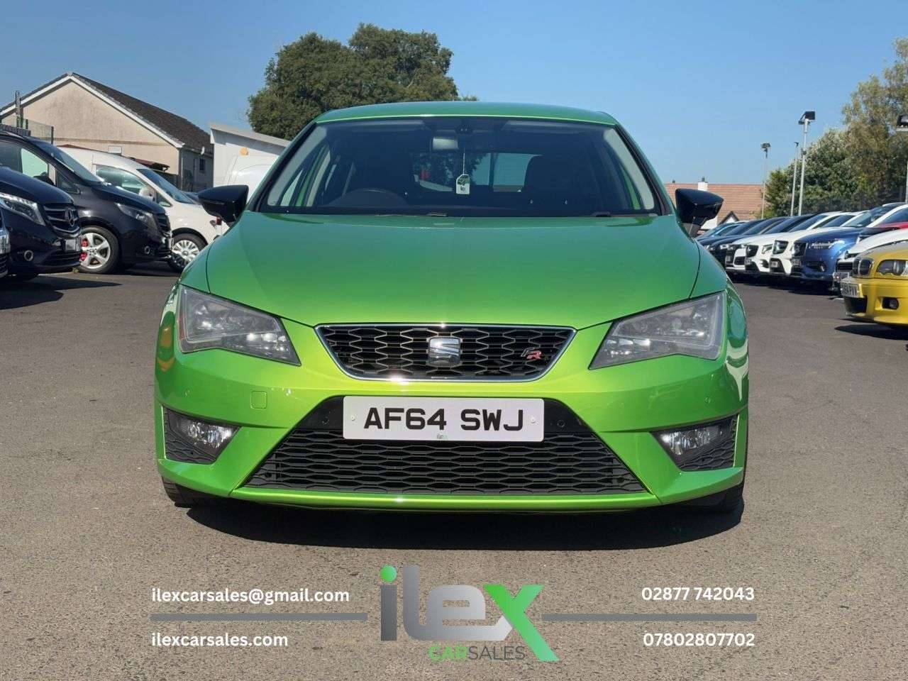 A 2014 SEAT LEON 2.0 TDI CR FR Hatchback 5dr Diesel Manual Euro 5 (s/s) (184 ps) A 2014 SEAT LEON 2.0 TDI CR FR Hatchback 5dr Diesel Manual Euro 5 (s/s) (184 ps)