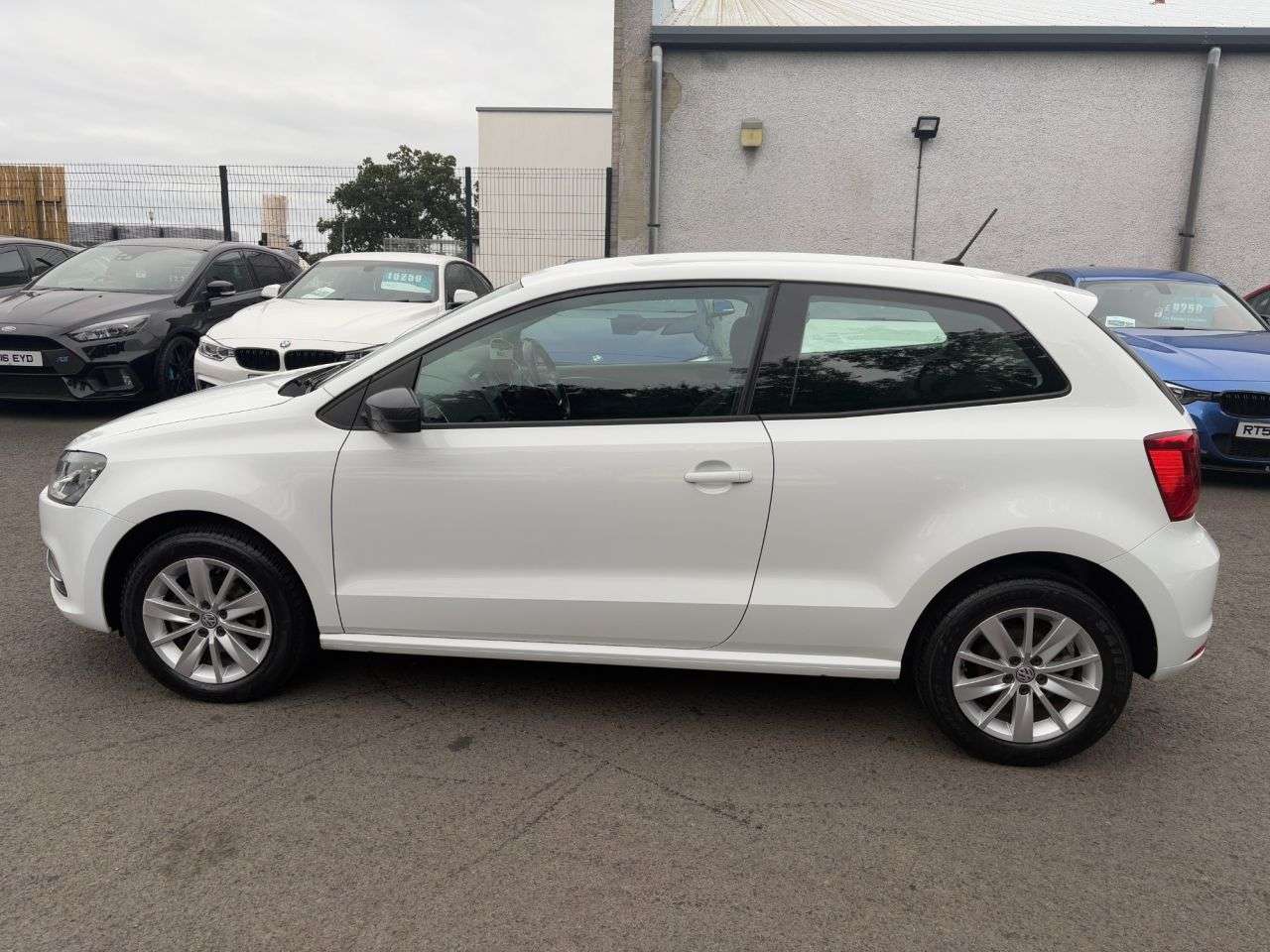 2015 VOLKSWAGEN POLO 2015 VOLKSWAGEN POLO