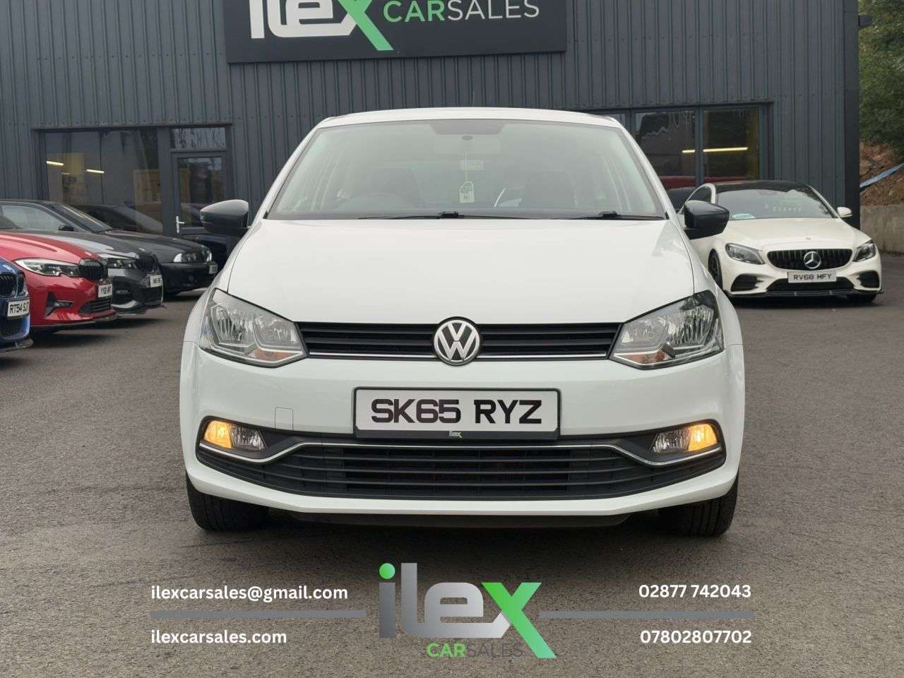 A 2015 VOLKSWAGEN POLO 1.2 TSI BlueMotion Tech SE Hatchback 3dr Petrol Manual Euro 6 (s/s) (90 ps) A 2015 VOLKSWAGEN POLO 1.2 TSI BlueMotion Tech SE Hatchback 3dr Petrol Manual Euro 6 (s/s) (90 ps)