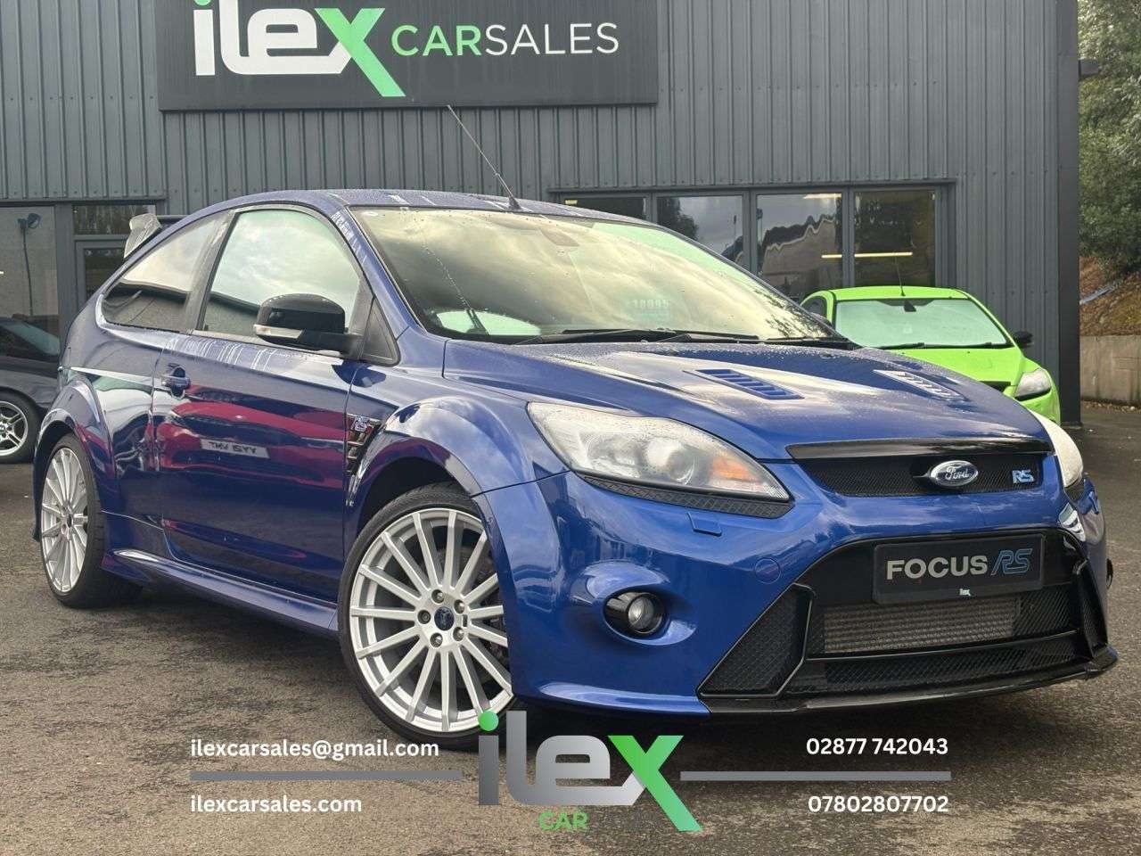 A 2010 FORD FOCUS RS A 2010 FORD FOCUS RS