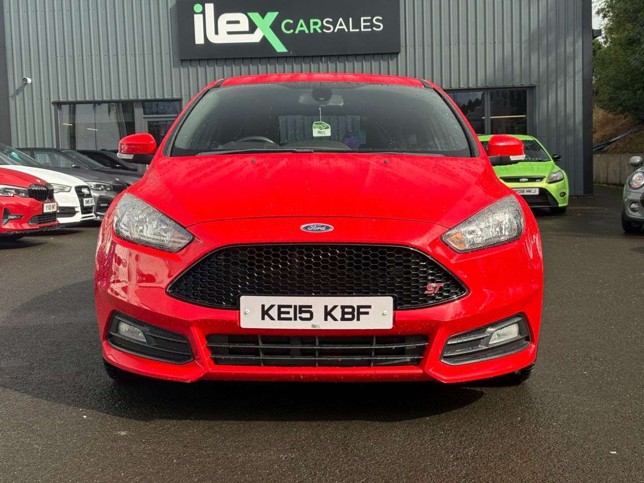 A 2015 FORD FOCUS 2.0 TDCi ST-1 Hatchback 5dr Diesel Manual Euro 6 (s/s) (185 ps) A 2015 FORD FOCUS 2.0 TDCi ST-1 Hatchback 5dr Diesel Manual Euro 6 (s/s) (185 ps)