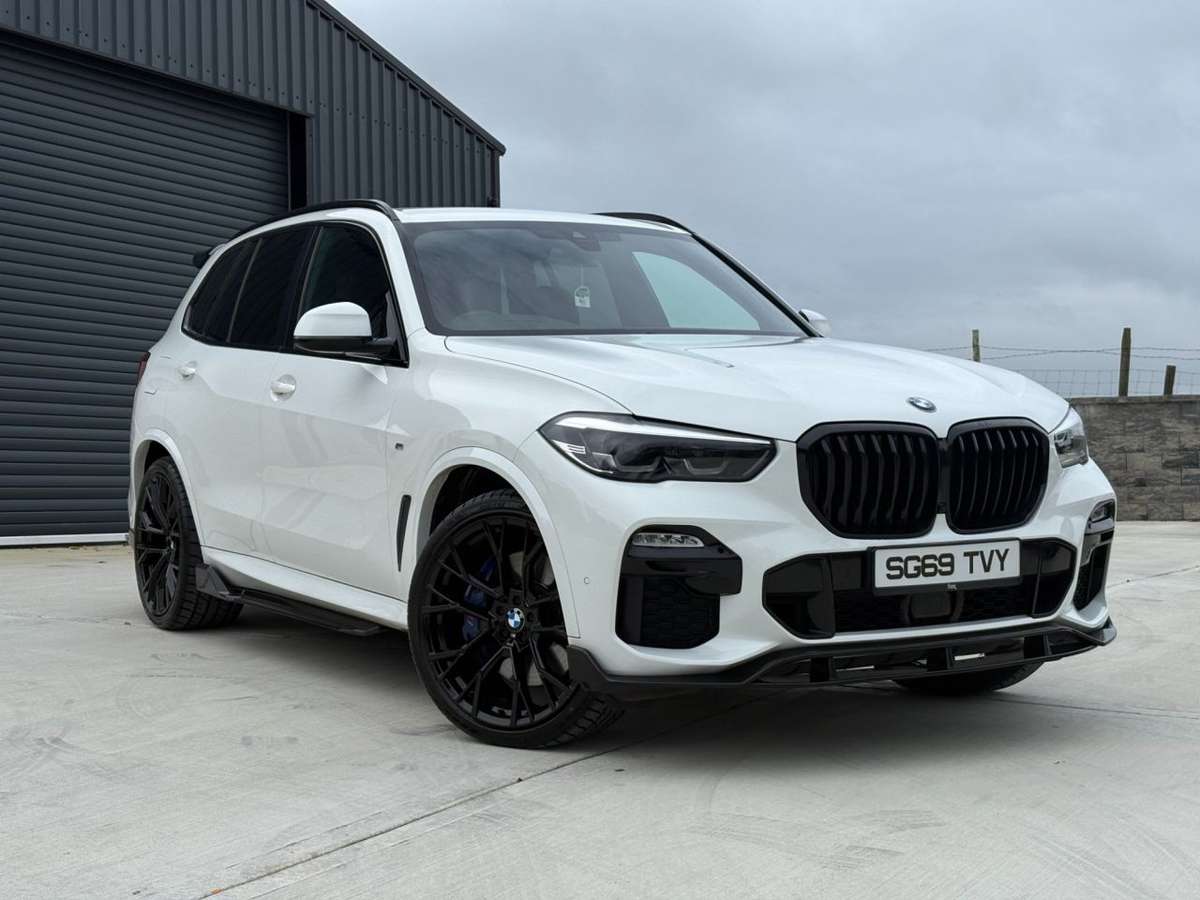 Check out this BMW X5 2019 Diesel Automatic