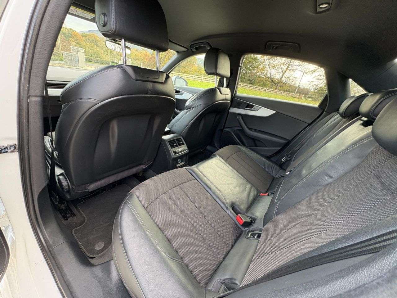 2016 AUDI A4 2016 AUDI A4