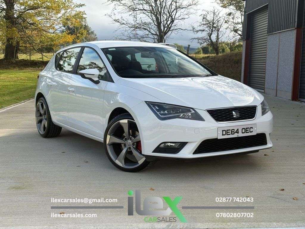A 2014 SEAT LEON 1.6 TDI CR SE Hatchback 5dr Diesel Manual Euro 5 (s/s) (105 ps) 1.6 TDI | 1 A 2014 SEAT LEON 1.6 TDI CR SE Hatchback 5dr Diesel Manual Euro 5 (s/s) (105 ps) 1.6 TDI | 1