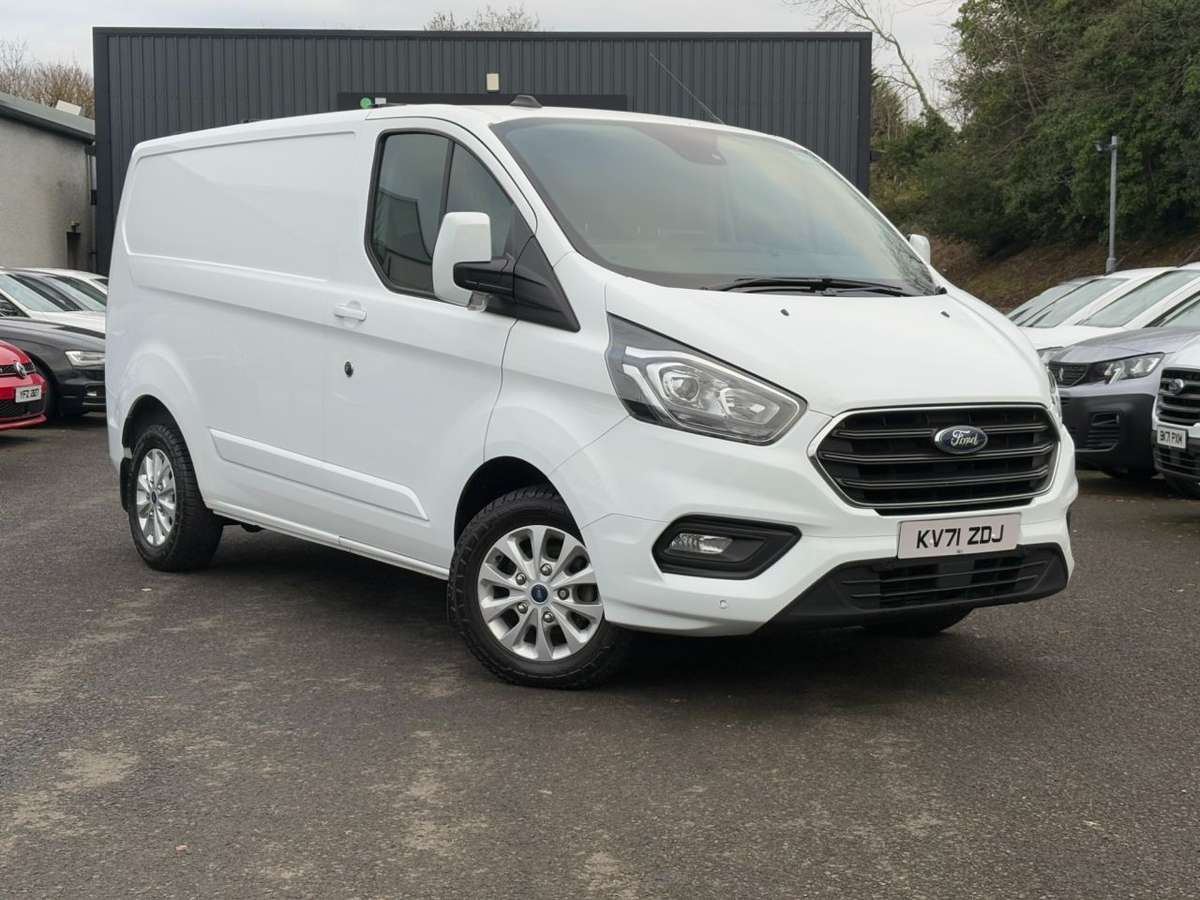 Check out this Ford Transit Custom 2021 Diesel Manual