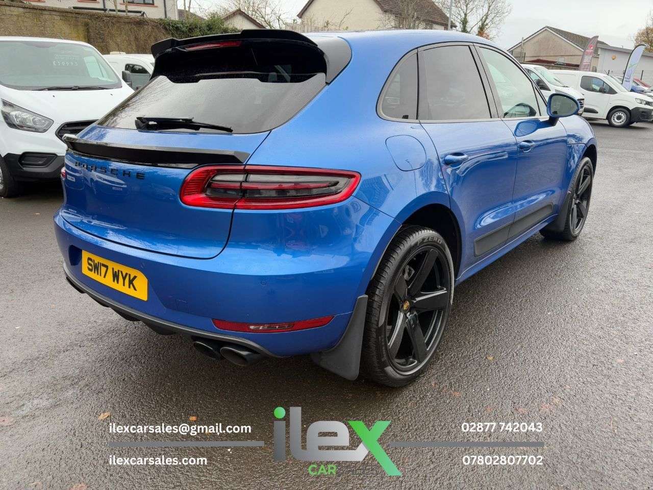 2017 PORSCHE MACAN 2017 PORSCHE MACAN
