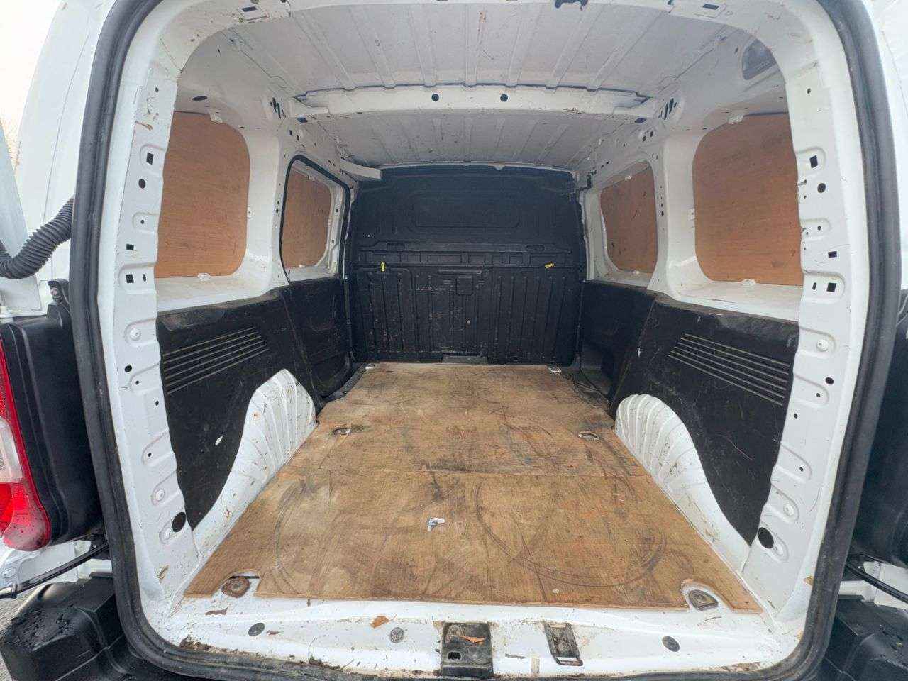 2021 PEUGEOT PARTNER 2021 PEUGEOT PARTNER