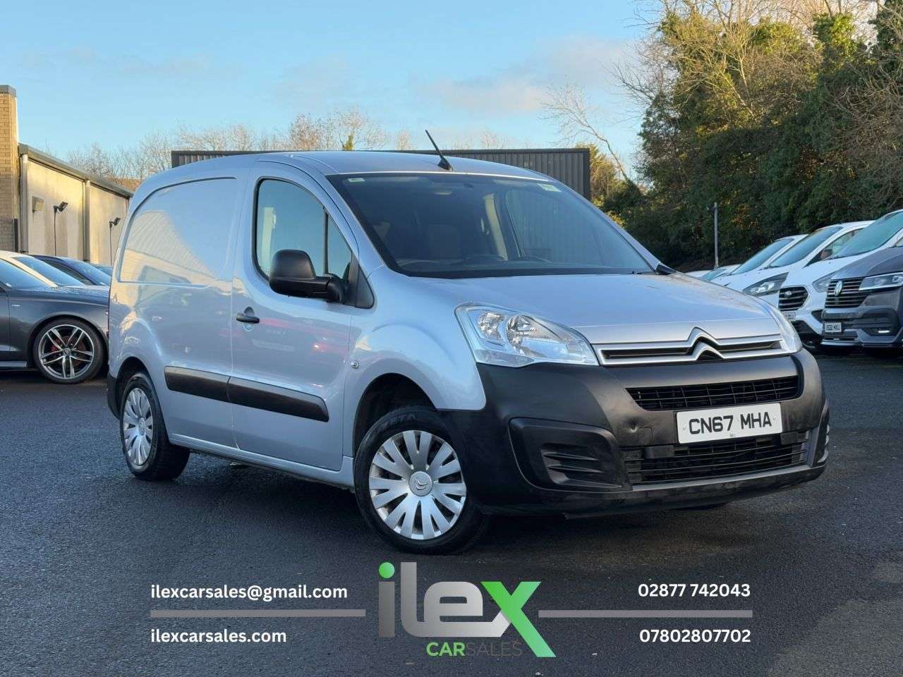 A 2017 CITROEN BERLINGO 1.6 BlueHDi 625 Enterprise Panel Van 5dr Diesel Manual L1 (112 g/km, 75 bhp A 2017 CITROEN BERLINGO 1.6 BlueHDi 625 Enterprise Panel Van 5dr Diesel Manual L1 (112 g/km, 75 bhp