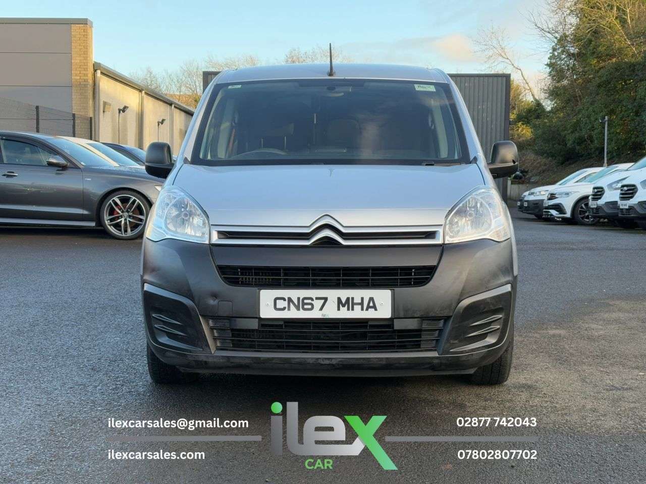 A 2017 CITROEN BERLINGO 1.6 BlueHDi 625 Enterprise Panel Van 5dr Diesel Manual L1 (112 g/km, 75 bhp A 2017 CITROEN BERLINGO 1.6 BlueHDi 625 Enterprise Panel Van 5dr Diesel Manual L1 (112 g/km, 75 bhp