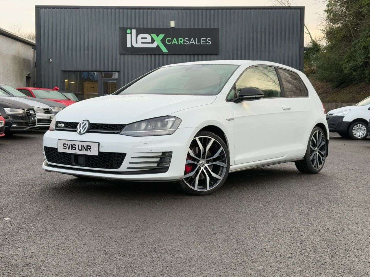 2016 VOLKSWAGEN GOLF 2016 VOLKSWAGEN GOLF