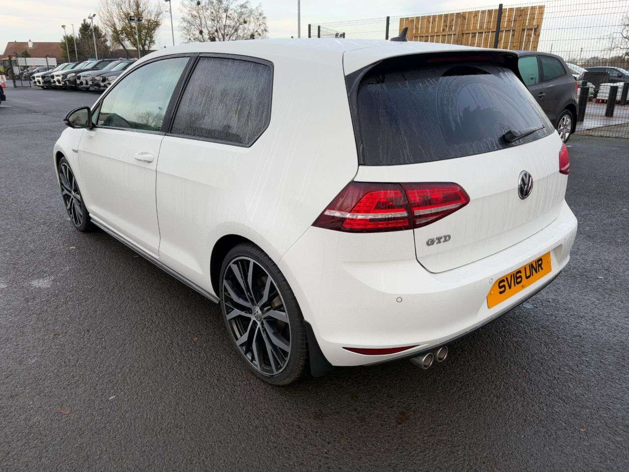 2016 VOLKSWAGEN GOLF 2016 VOLKSWAGEN GOLF