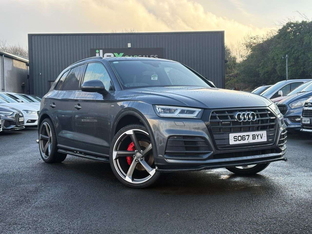 A 2018 AUDI Q5 2.0 TDI S line SUV 5dr Diesel S Tronic quattro Euro 6 (s/s) (190 ps) nav, h A 2018 AUDI Q5 2.0 TDI S line SUV 5dr Diesel S Tronic quattro Euro 6 (s/s) (190 ps) nav, h