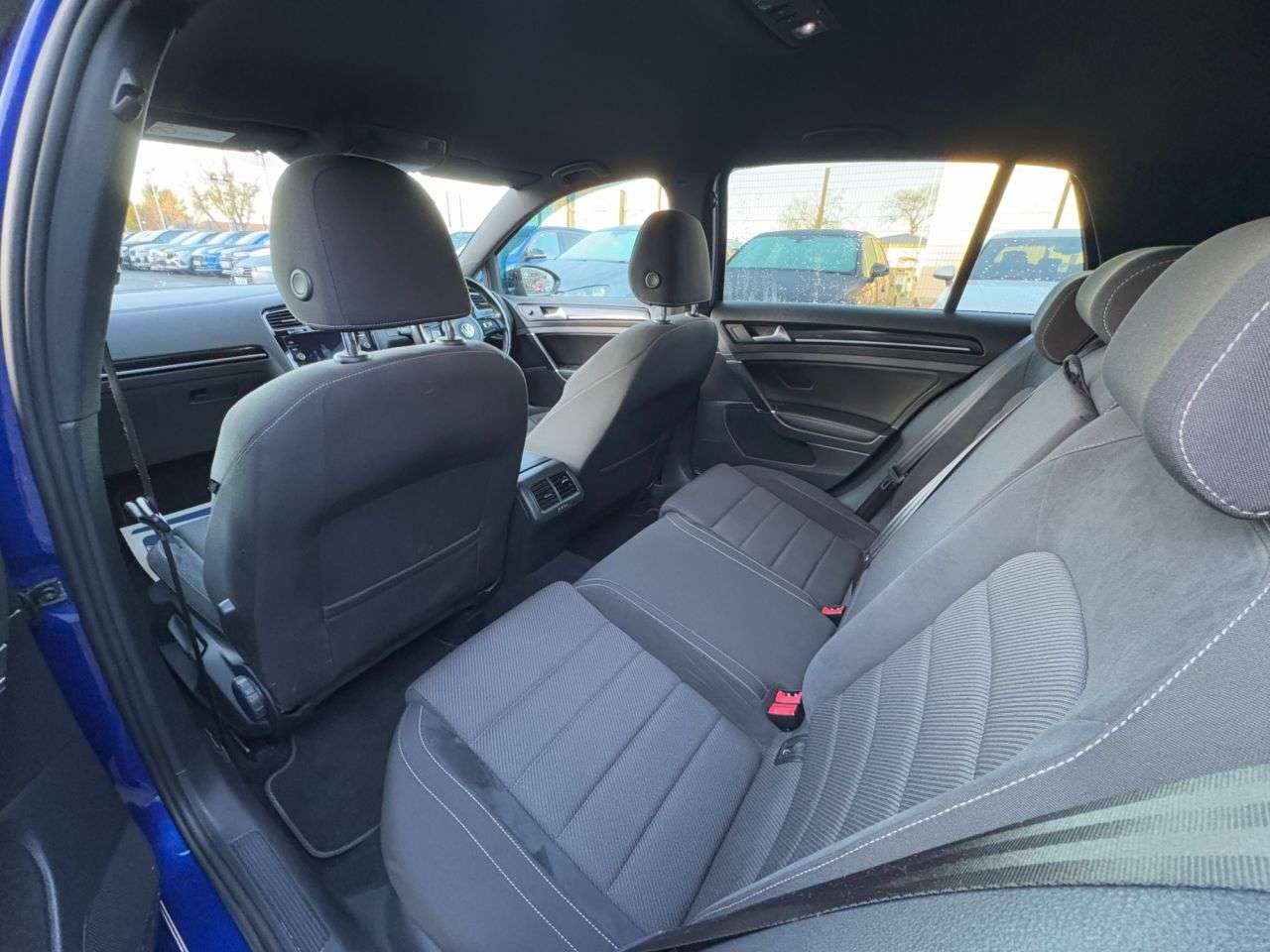 2018 VOLKSWAGEN GOLF 2018 VOLKSWAGEN GOLF