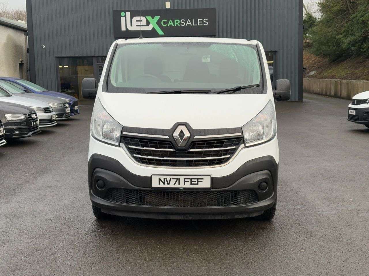 A 2021 RENAULT TRAFIC 2.0 dCi ENERGY 30 Business+ Panel Van 5dr Diesel Manual LWB Standard Roof E A 2021 RENAULT TRAFIC 2.0 dCi ENERGY 30 Business+ Panel Van 5dr Diesel Manual LWB Standard Roof E