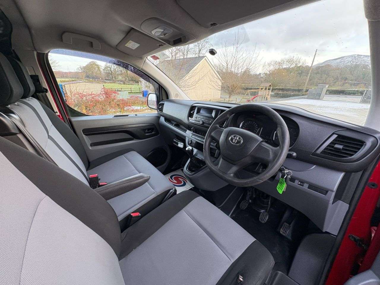 2017 TOYOTA PROACE 2017 TOYOTA PROACE
